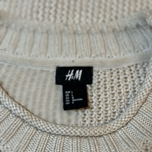 H&M - Picture 3 of 3